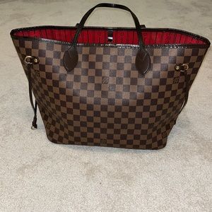 Louis Vuitton Neverfull Damier MM